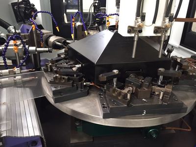 智能制造升級利器 門鉸鏈鉆攻專機(jī)與數(shù)控機(jī)床的銷售與應(yīng)用前景